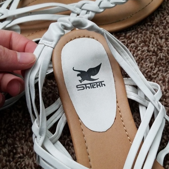 Sandals - Picture 4 of 4